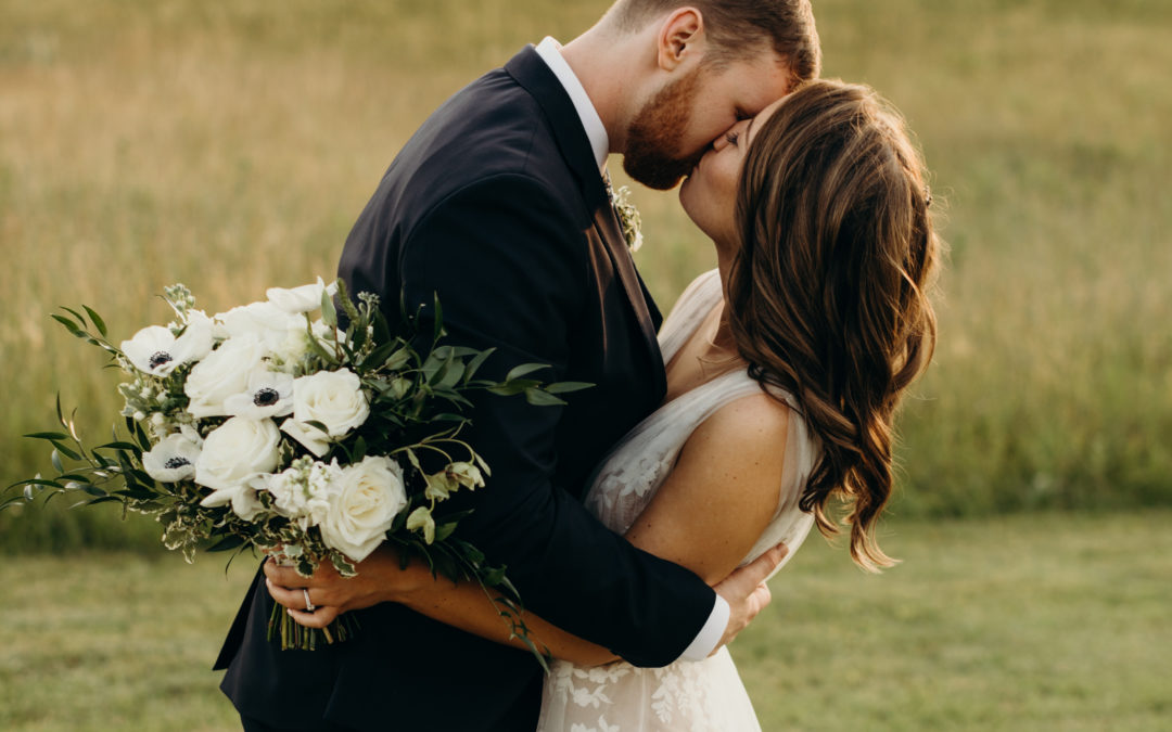 Real Weddings – Fall Virginia Country Side Wedding