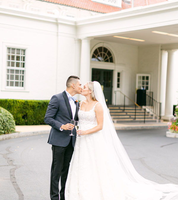 Real Weddings –  Summer Wedding at Columbia Country Club in Maryland!